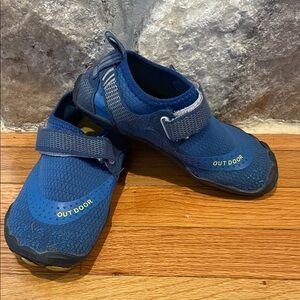 Outdoor/Water Kids Blue Shoes